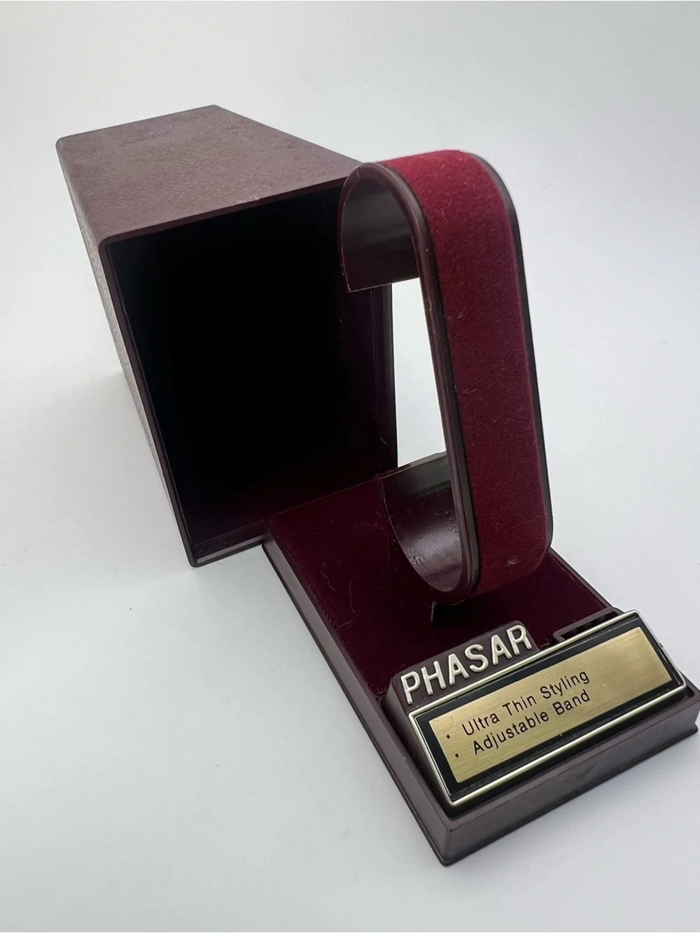 Phasar Gold mens quartz watch 34mm